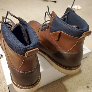 Boots, Sonoma Ortholite size 13